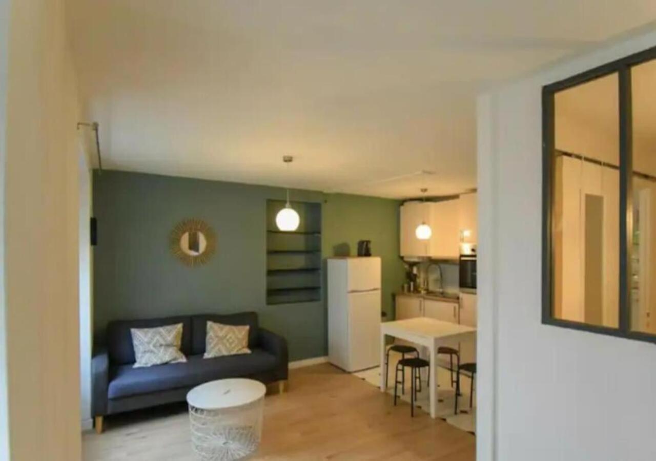 Apartment Lovely Flat Canal St Martin Paris
